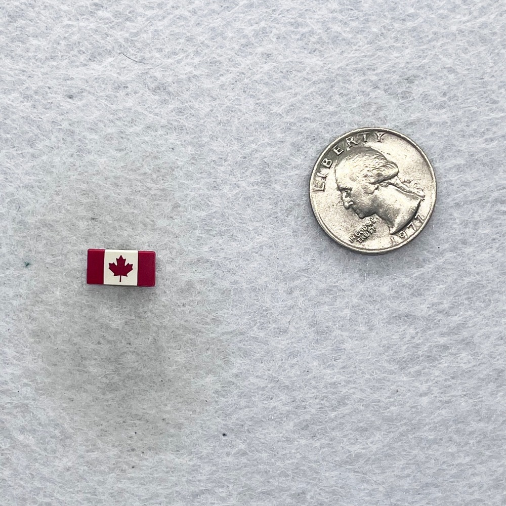🔮 5/$25 Mini Canadian Flag Pin - Picture 2 of 3
